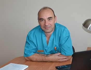 Главный врач перинатального центра, Александр Анатольевич Бухтин.